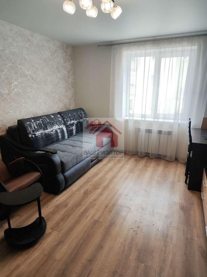 2-комн квартира Ивана Финютина бульвар, 68