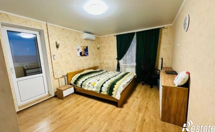 3-комн квартира 1-й кв-л, 35,  д. 35