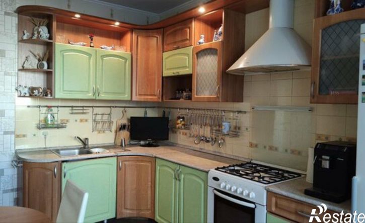 3-комн квартира ул Академика Платонова, 10 6,  д. 10 6,  к. 6