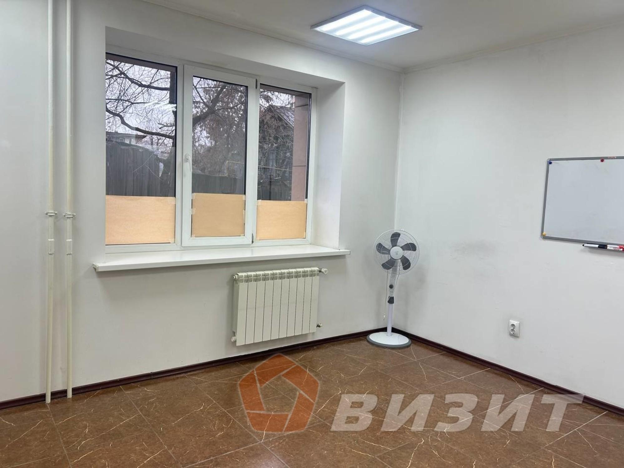 Сдать офис, помещение под офис за 100 000 рублей на Ленинская улица, 310