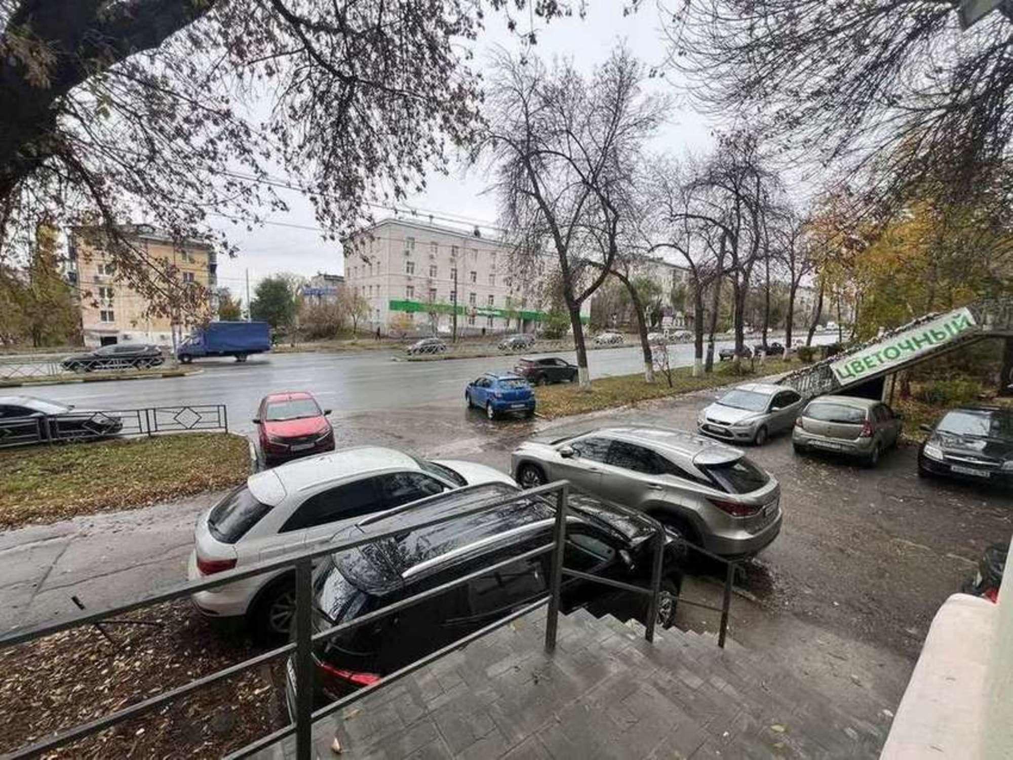 Купить торговое помещение за 12 500 000 рублей на Гагарина улица, 116