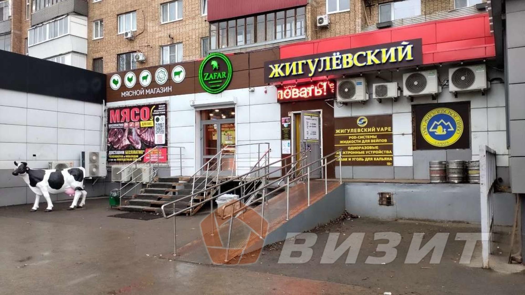 Купить торговое помещение за 9 000 000 рублей на Мориса Тореза улица, 13