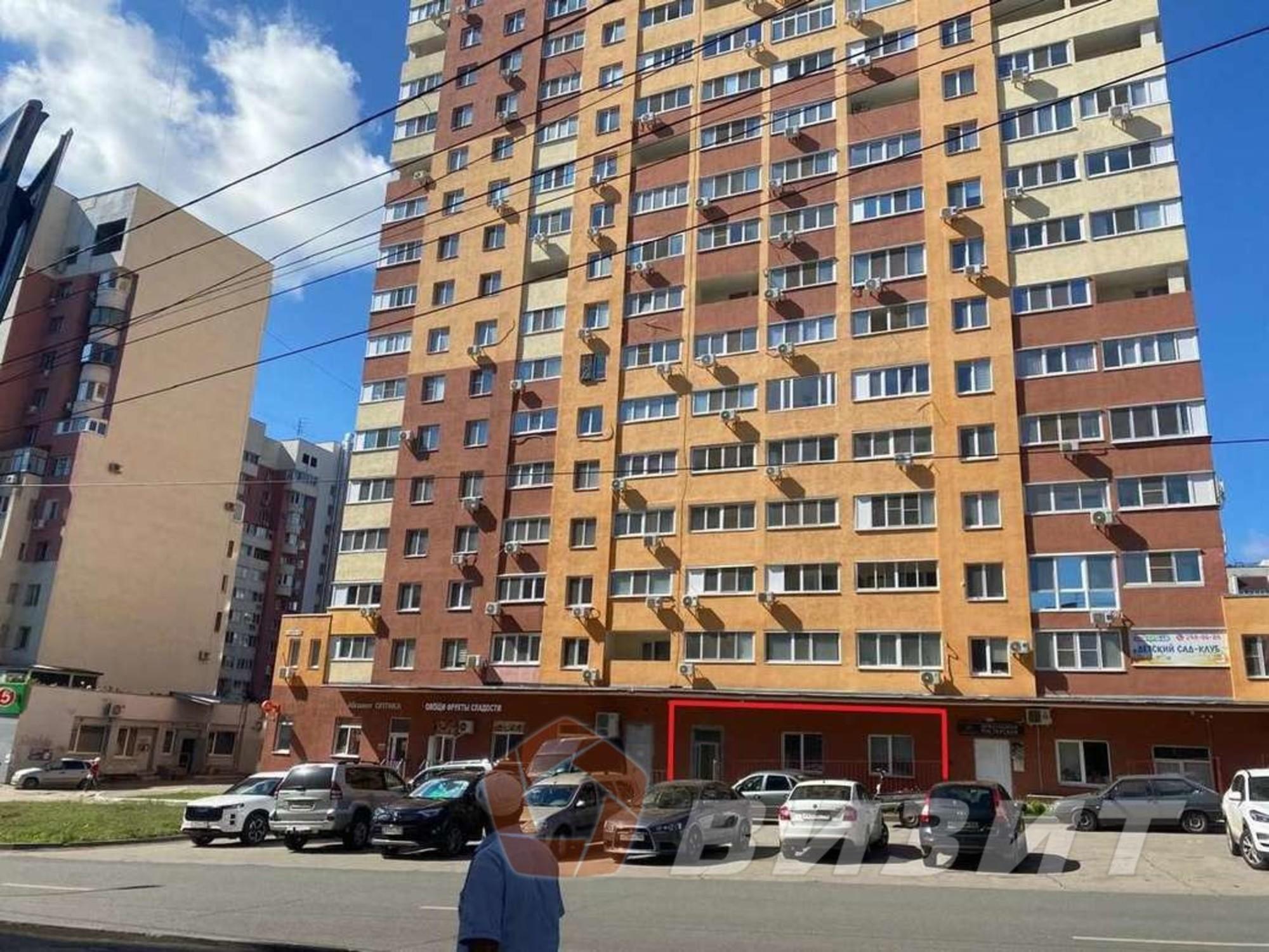 Сдать торговое помещение за 143 000 рублей на Запорожская улица, 22