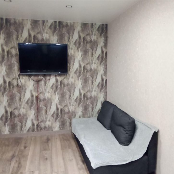 2-комн квартира ул Красных Коммунаров, д. 4