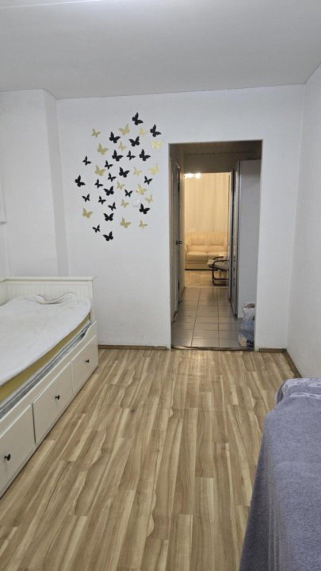 Сдать квартиру за 12 000 рублей на Льва Толстого улица, 57