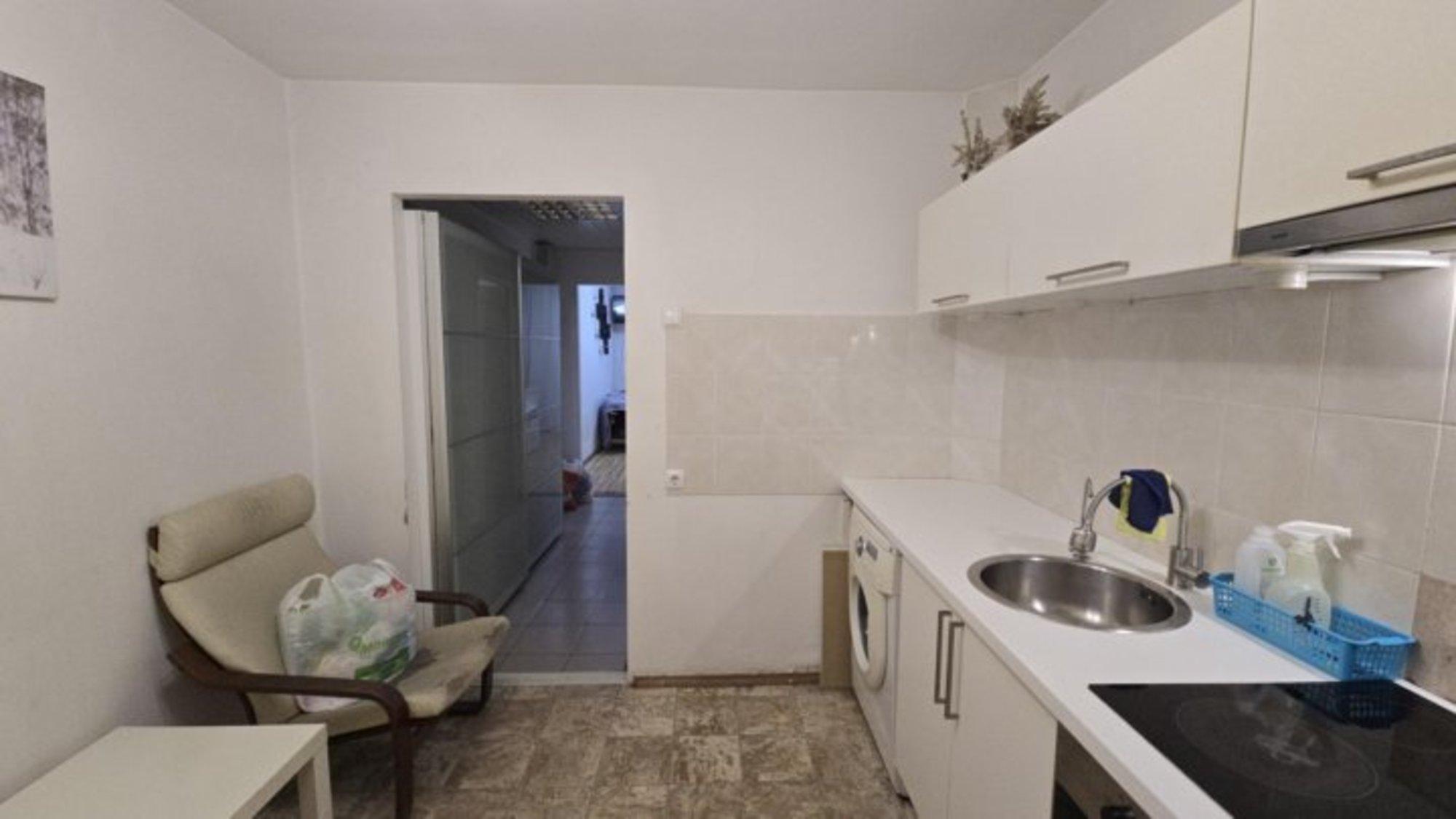 Сдать квартиру за 12 000 рублей на Льва Толстого улица, 57