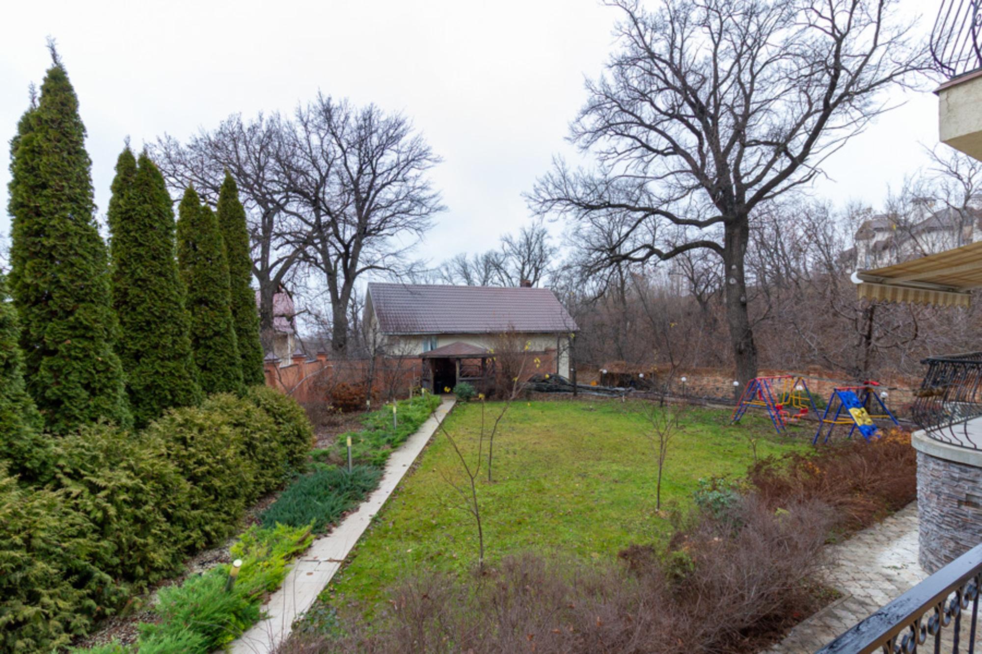 Купить дачу, дом, коттедж за 65 000 000 рублей на 6-я просека, 29