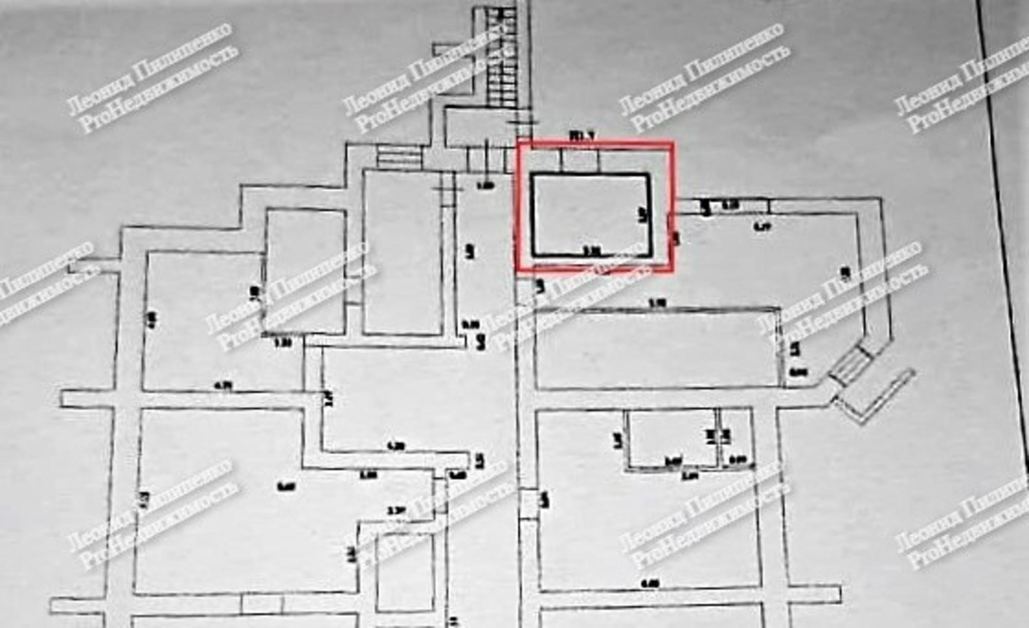Купить торговое помещение за 797 000 рублей на Центральная улица, 1