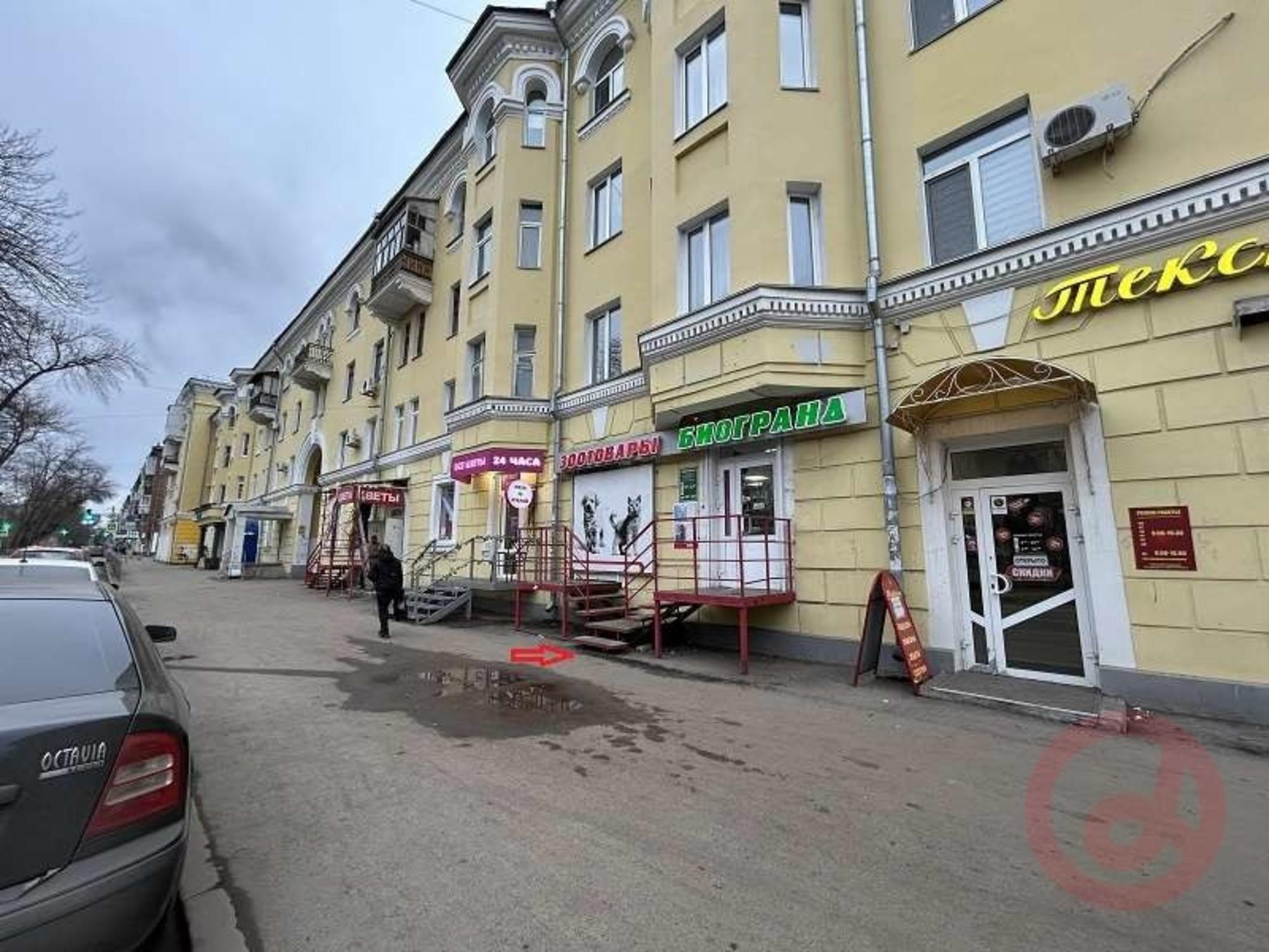 Сдать торговое помещение за 75 000 рублей на Металлургов проспект, 81