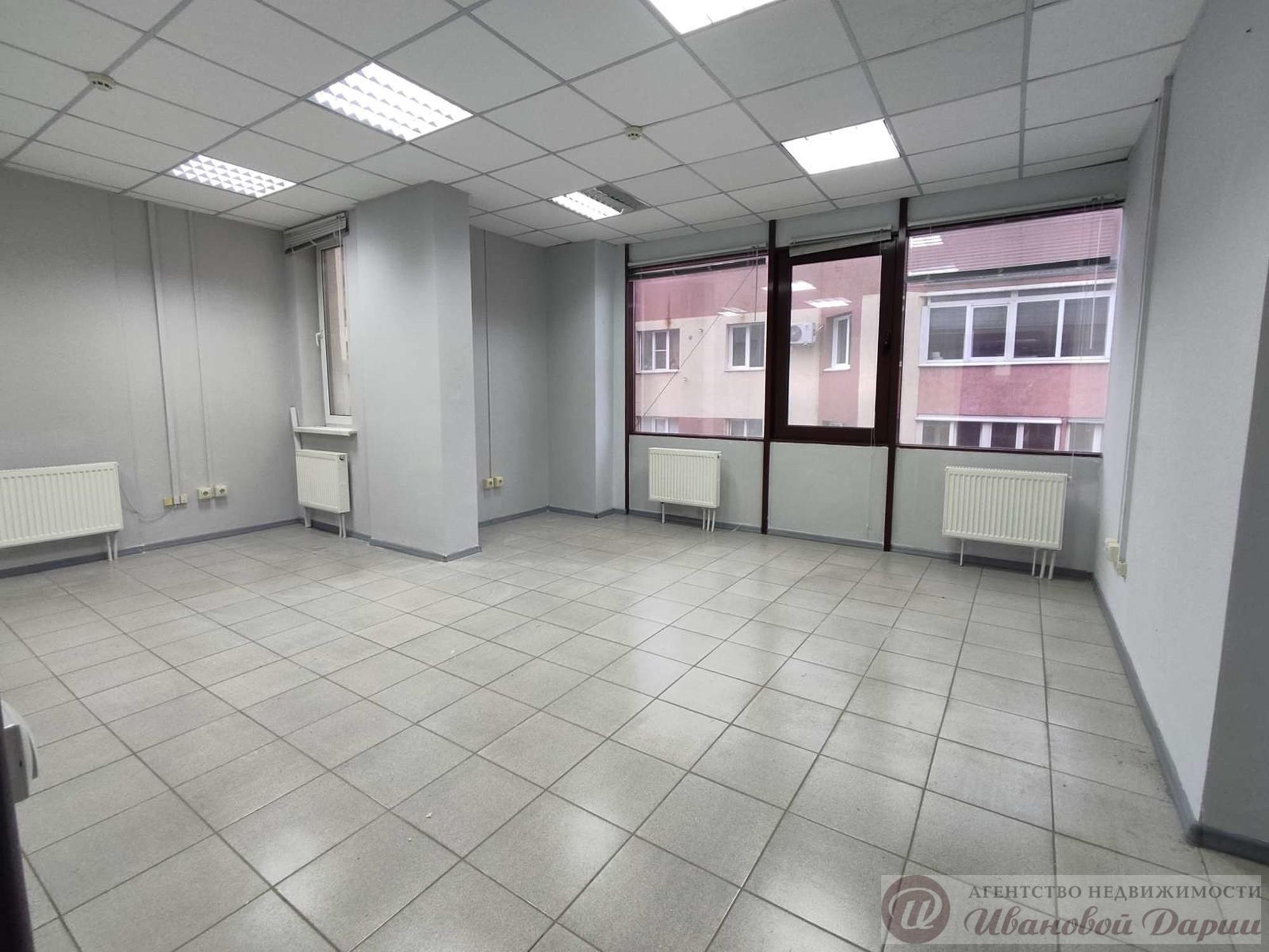 Сдать офис, помещение под офис за 28 080 рублей на Пушкина улица, 227а