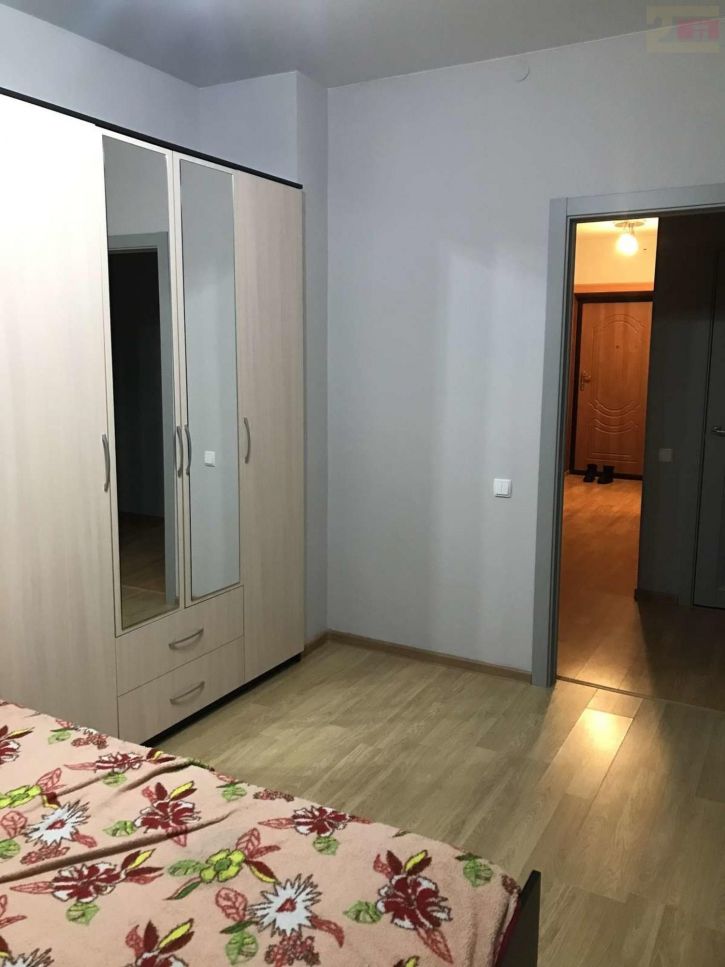 2-комн квартира Революционная улица, 4