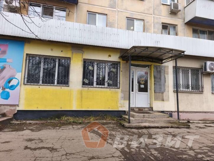 Торговое помещение Юных Пионеров проспект, 32