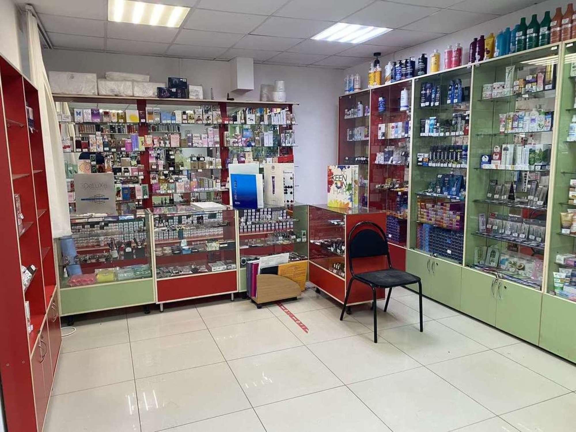 Купить торговое помещение за 8 500 000 рублей на Победы улица, 18