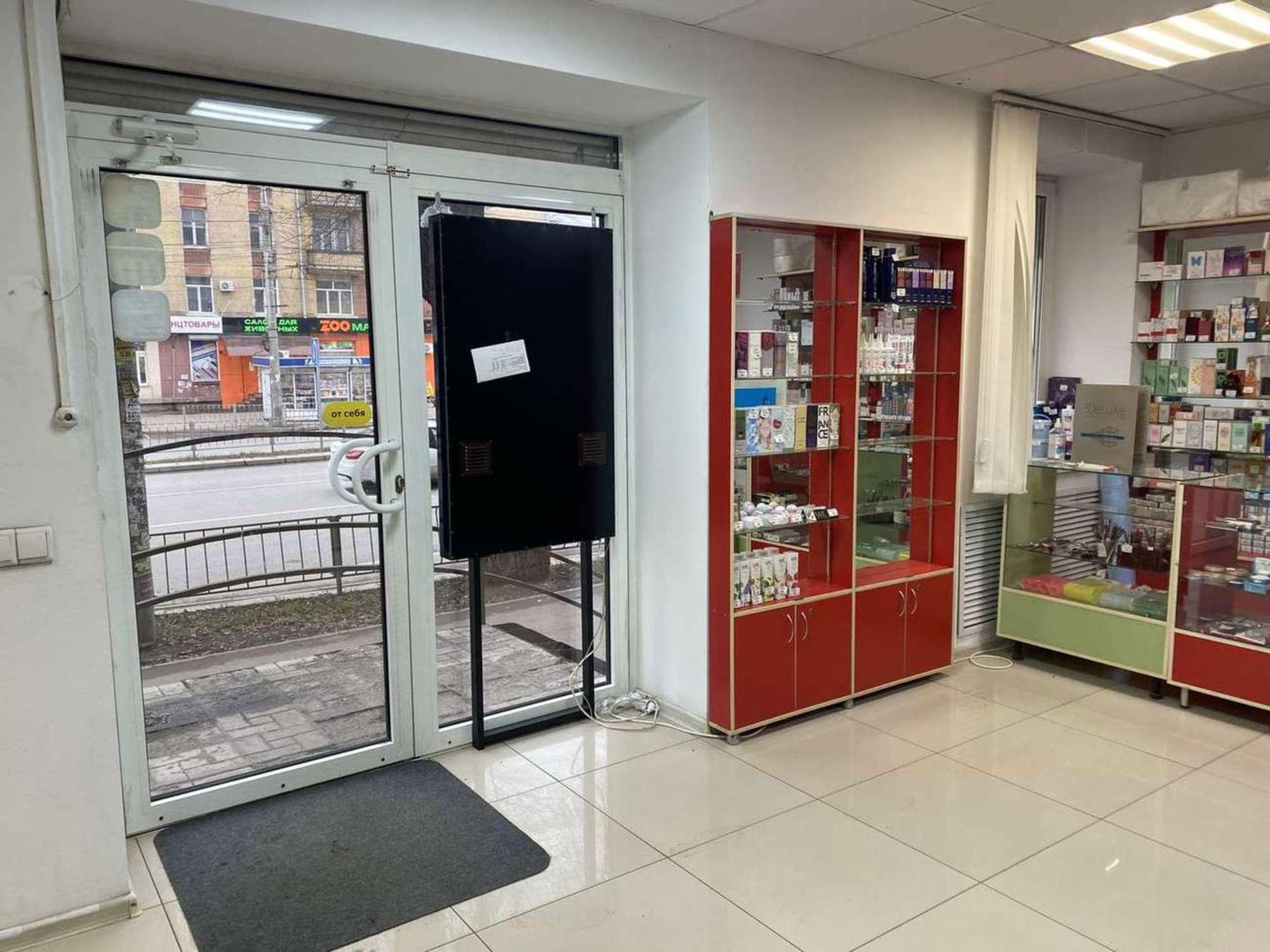 Купить торговое помещение за 8 500 000 рублей на Победы улица, 18