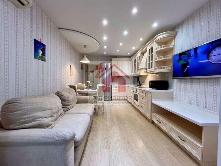 2-комн квартира Полевая улица, 71
