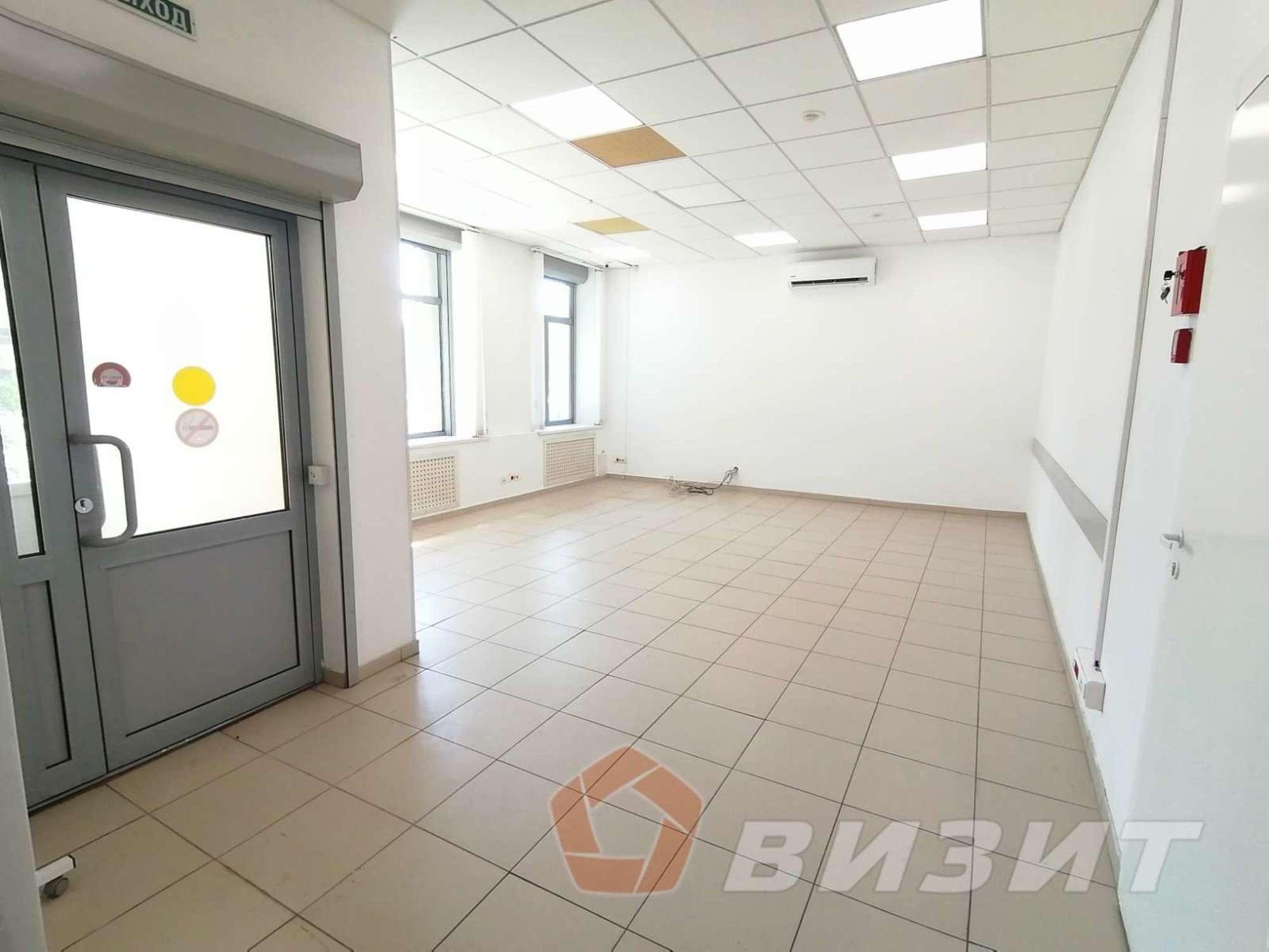 Купить торговое помещение за 25 000 000 рублей на Гагарина улица, 32