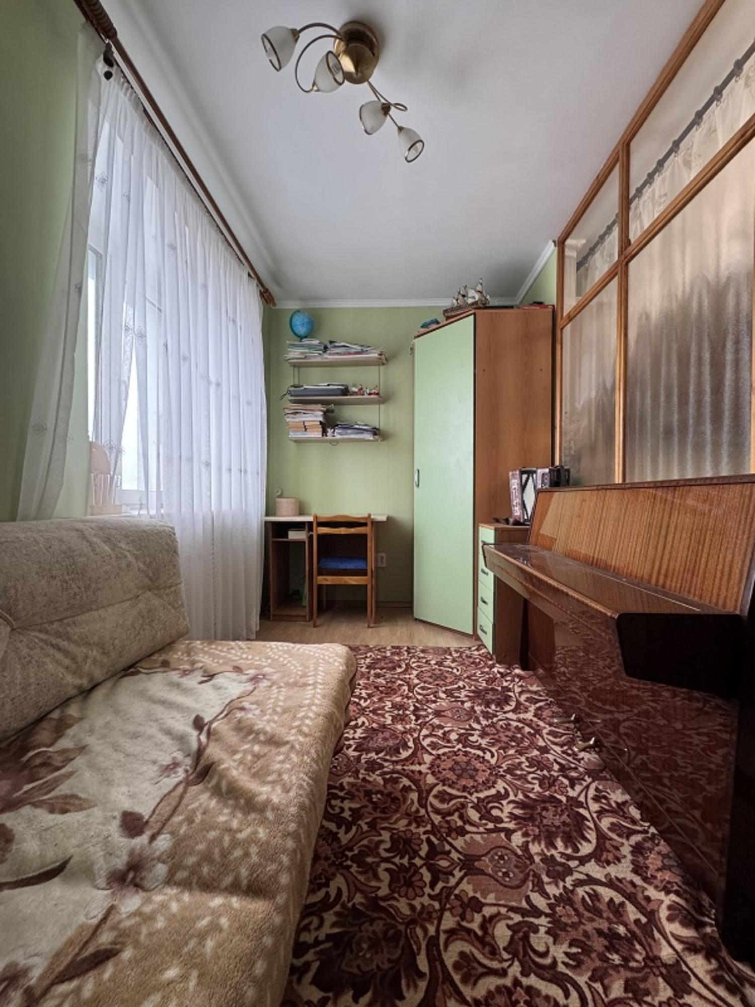 Купить квартиру за 10 000 000 рублей на Водников улица, 28/30