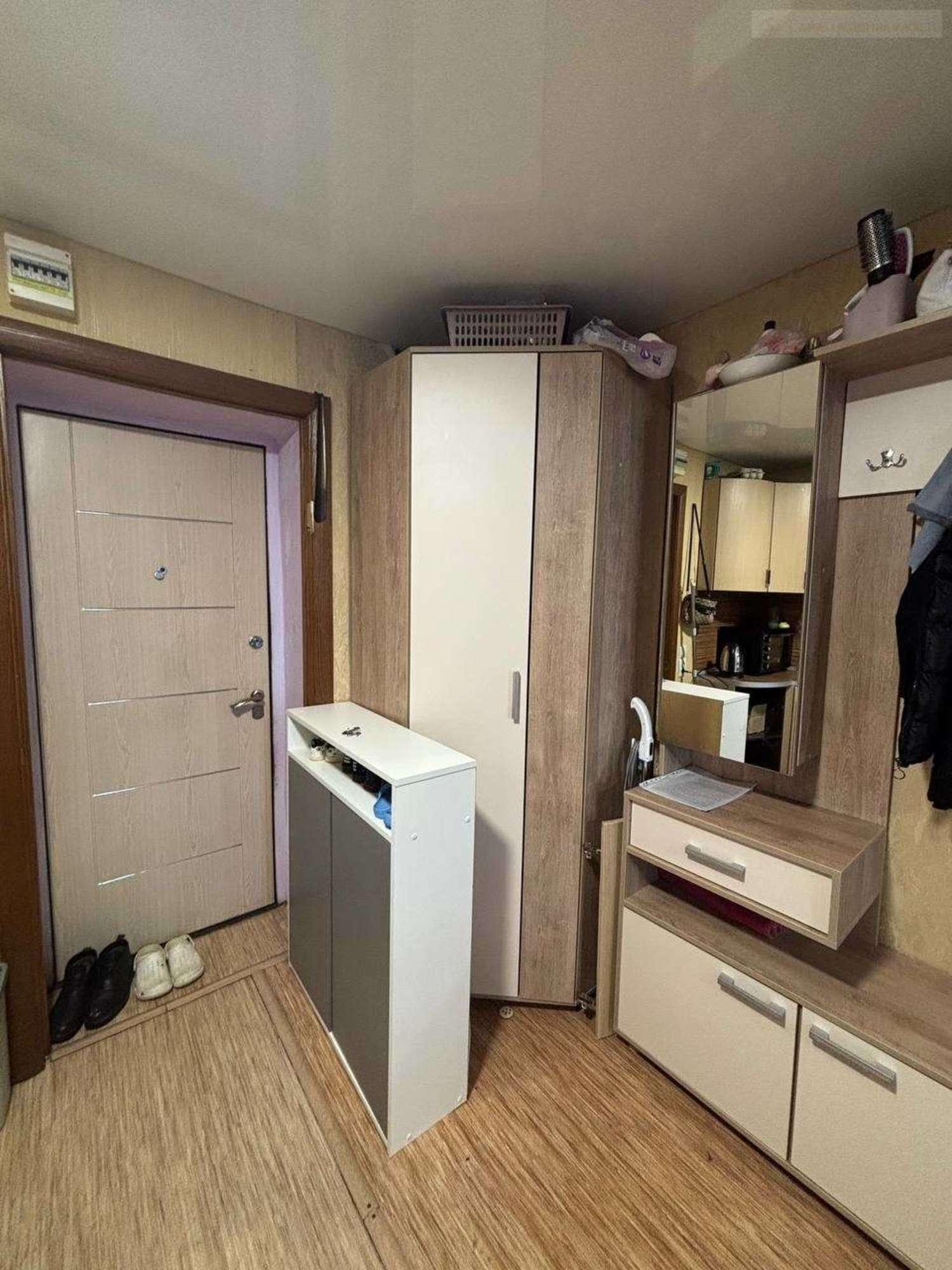 Купить комнату за 1 550 000 рублей на Александра Матросова улица, 76а