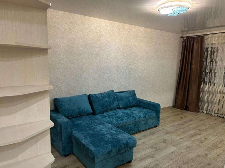 1-комн квартира Ивана Булкина улица, 74