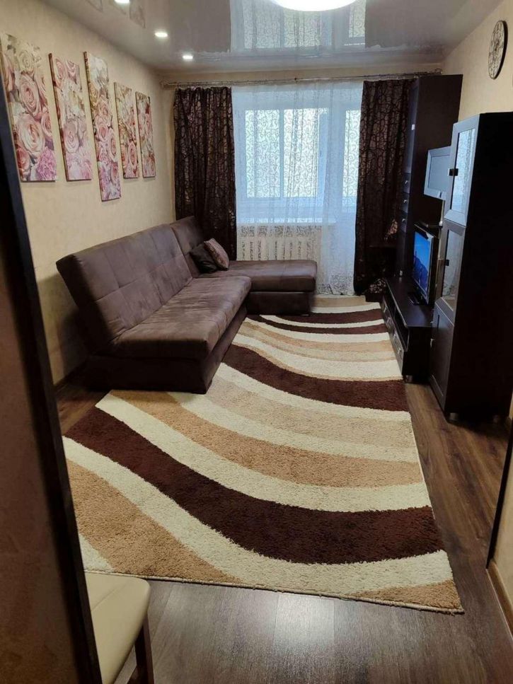 2-комн квартира Ленина проспект, 3