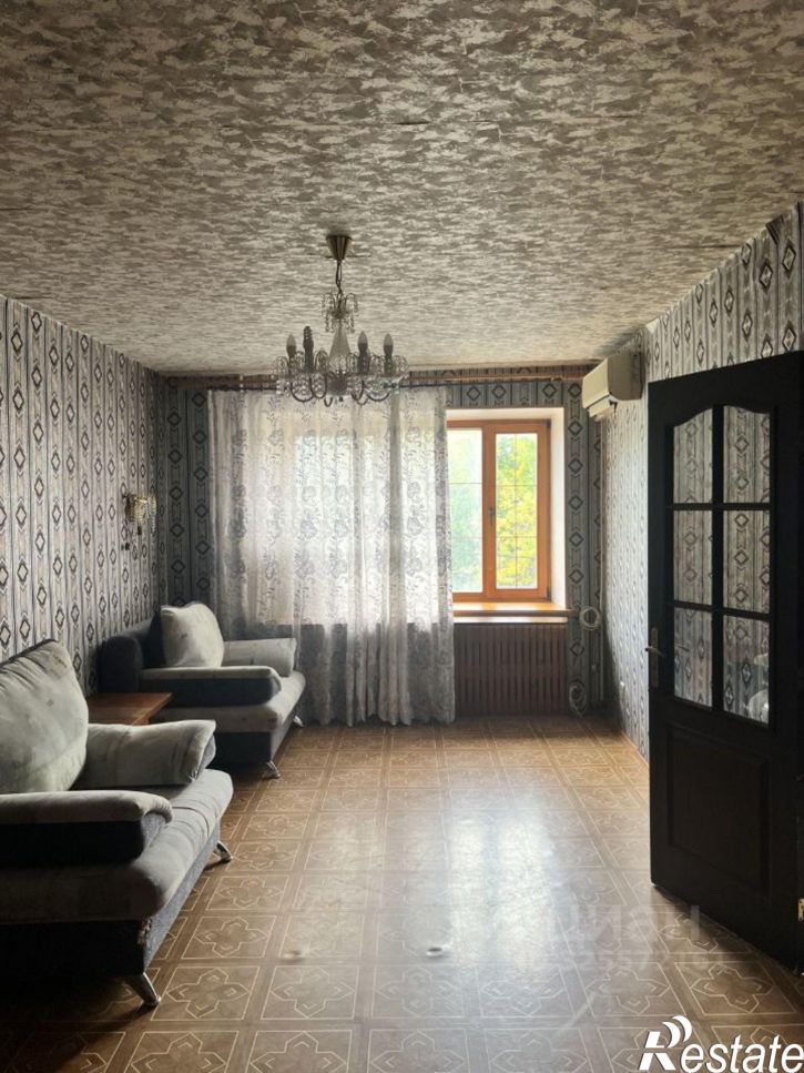 2-комн квартира улица Советской Армии, 239,  д. 239