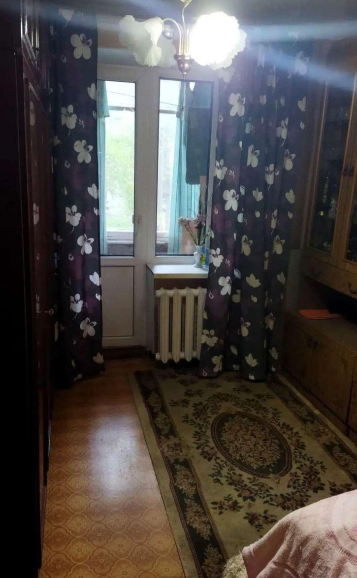 3-комн квартира Кирова проспект, 102