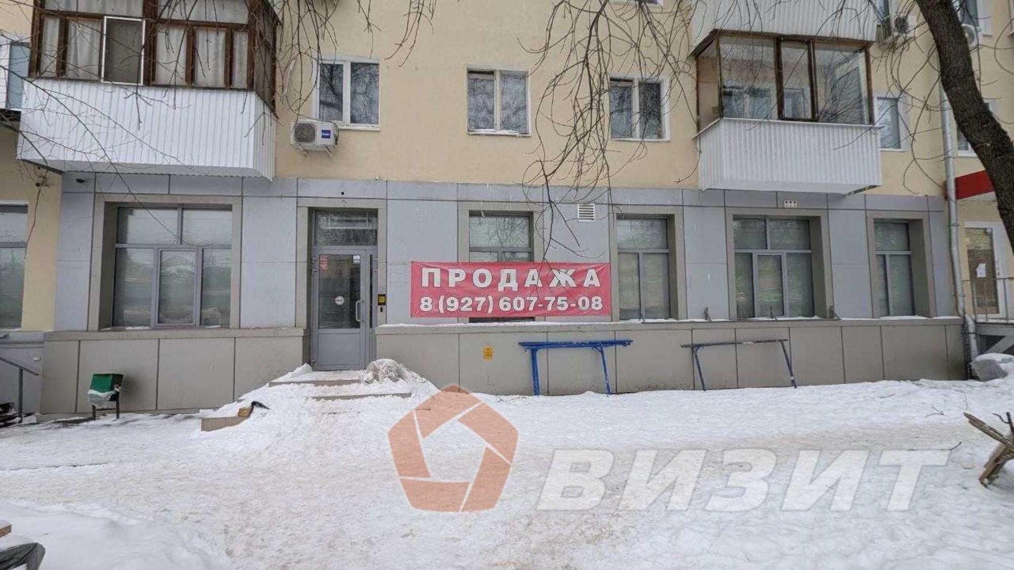 Купить торговое помещение за 25 000 000 рублей на Гагарина улица, 32