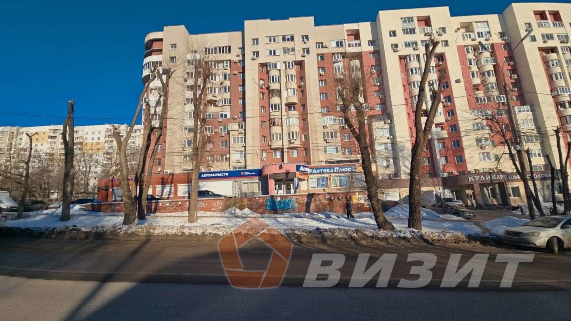 Купить торговое помещение за 30 000 000 рублей на Дыбенко улица, 120