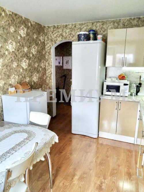 Продажа 2-комн квартиры Виталия Жалнина улица, 10