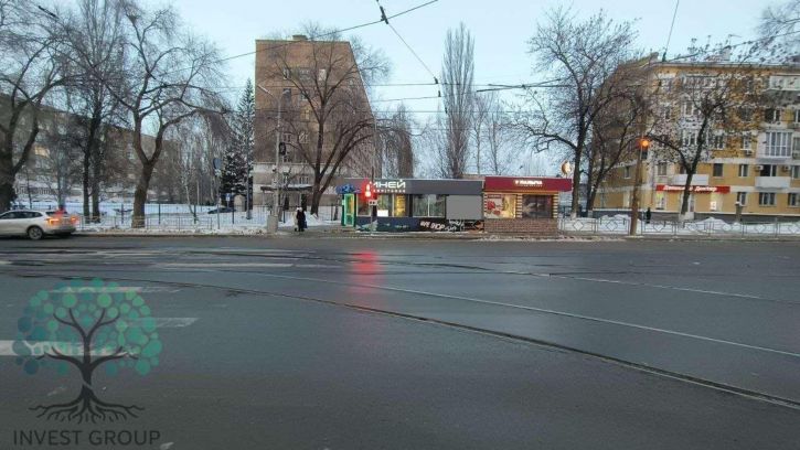 Торговое помещение Полевая улица, 86
