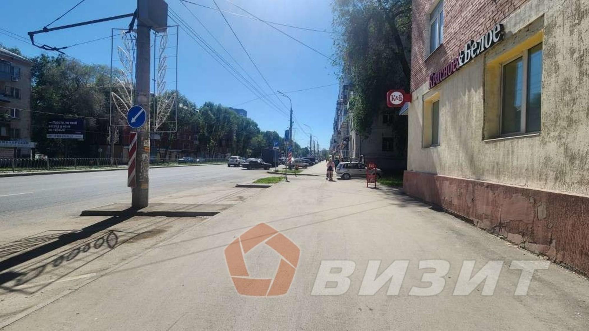 Сдать торговое помещение за 69 000 рублей на Победы улица, 14