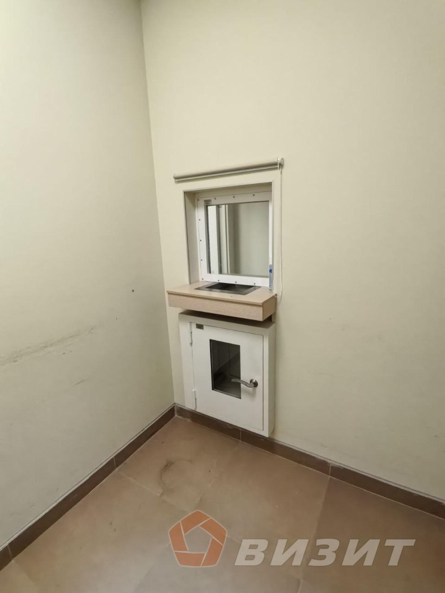Сдать торговое помещение за 268 000 рублей на Гагарина улица, 161