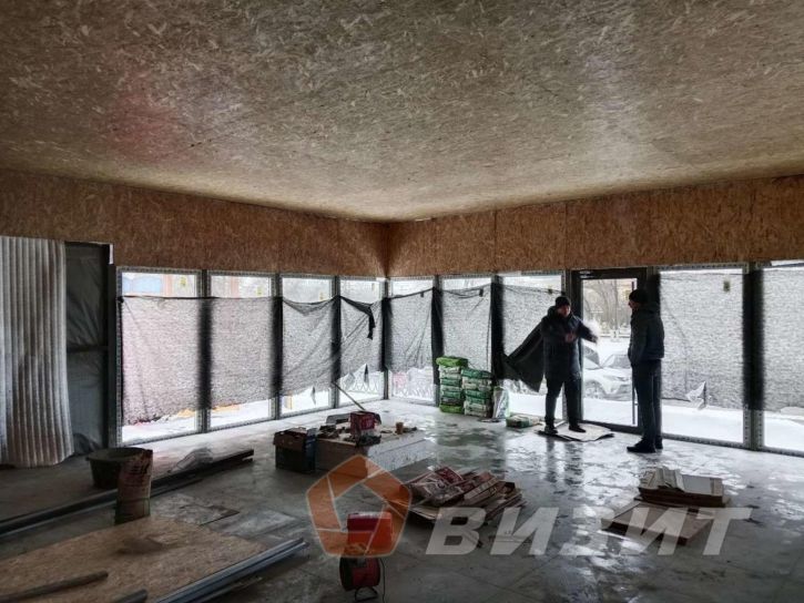 Торговое помещение Ново-Садовая улица, 215б
