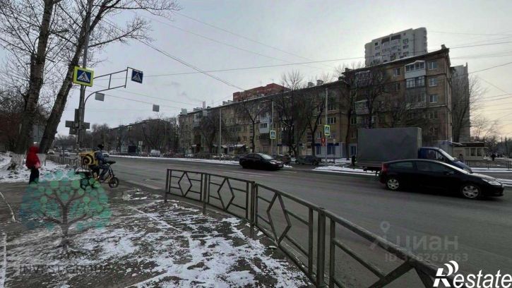 Торговое помещение ул Революционная, 90,  д. 90