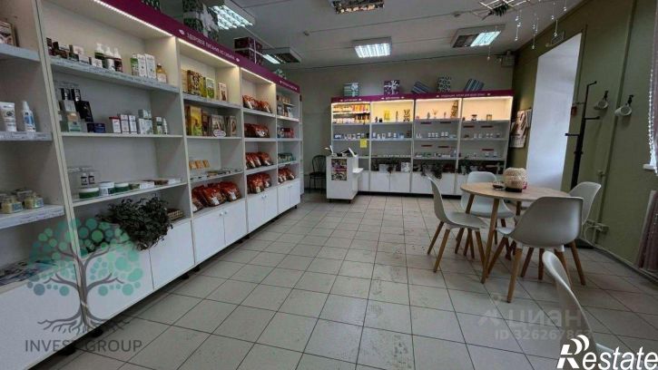 Торговое помещение ул Революционная, 90,  д. 90