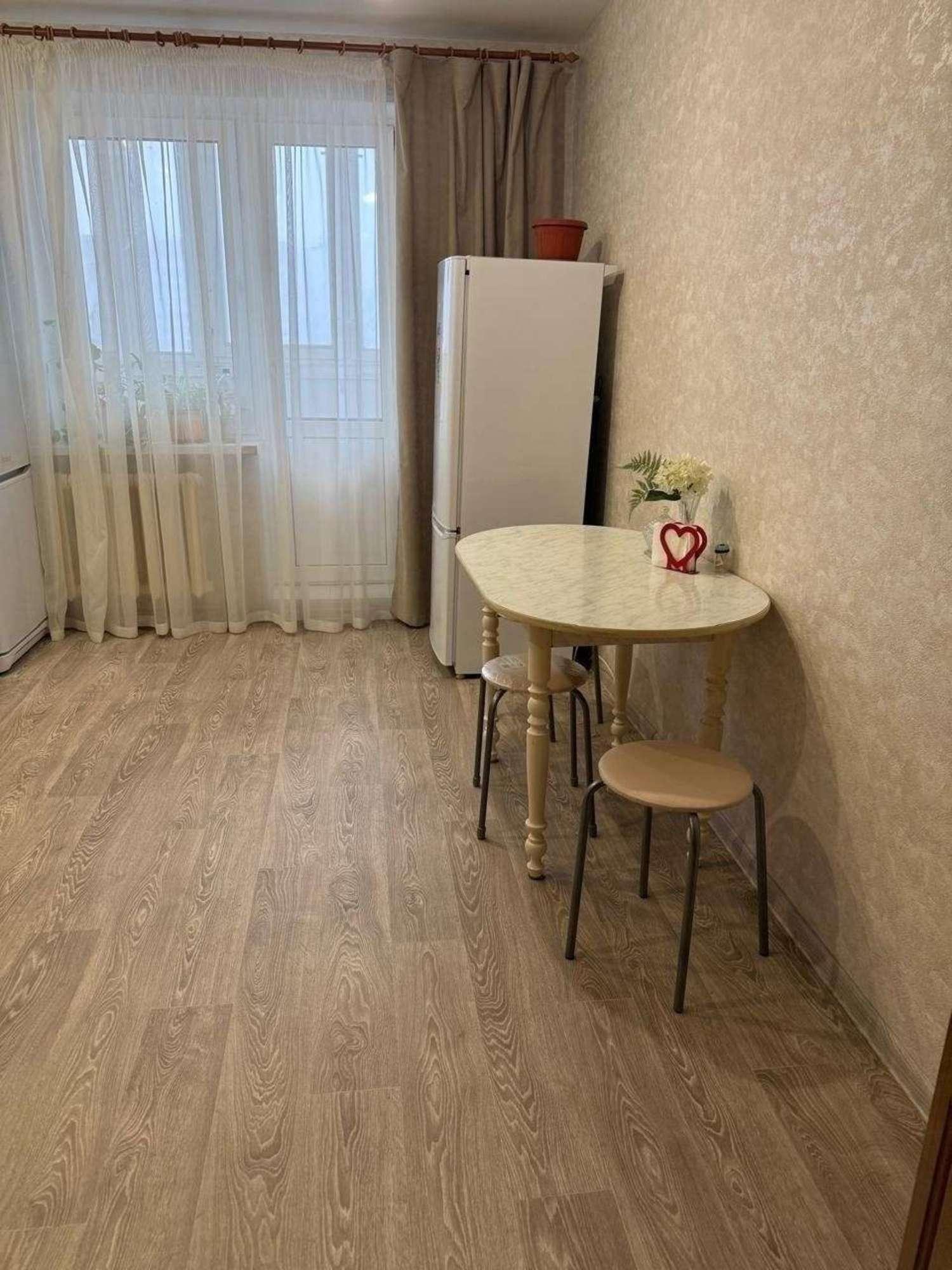 Сдать квартиру за 22 000 рублей на Советской Армии улица, 128