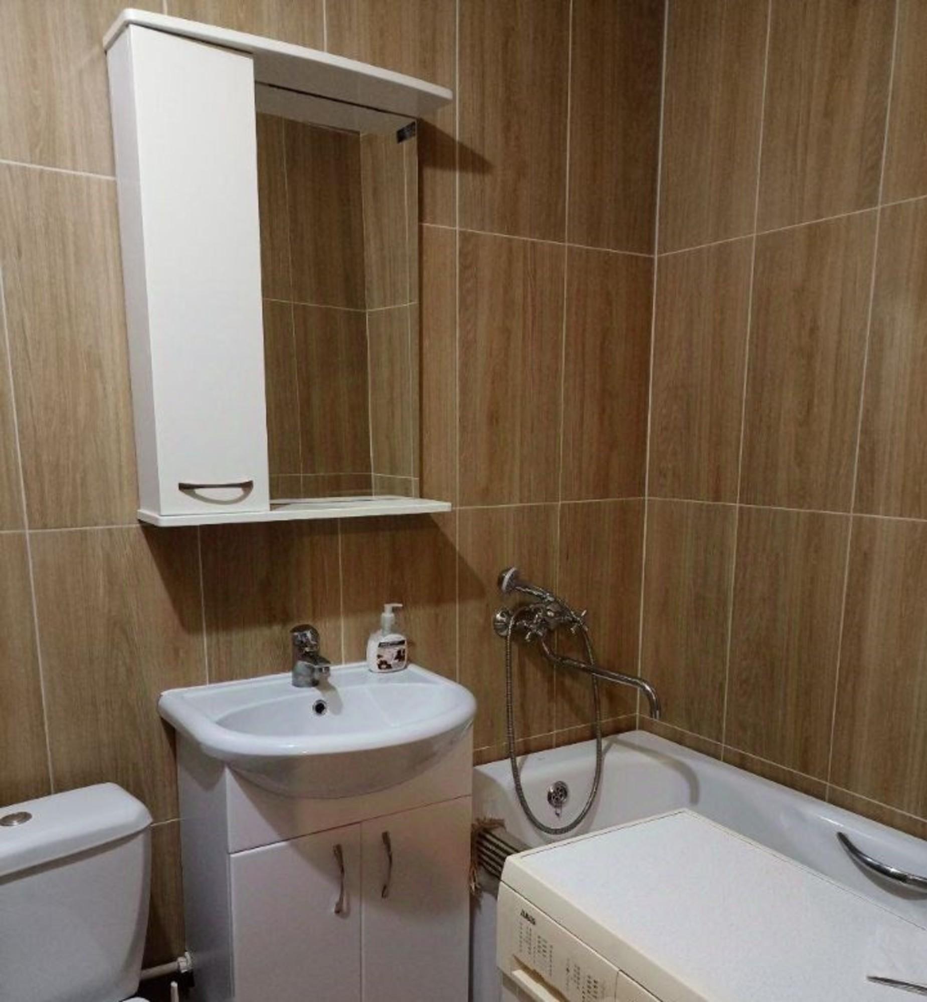 Сдать квартиру за 27 000 рублей на Авроры улица, 99