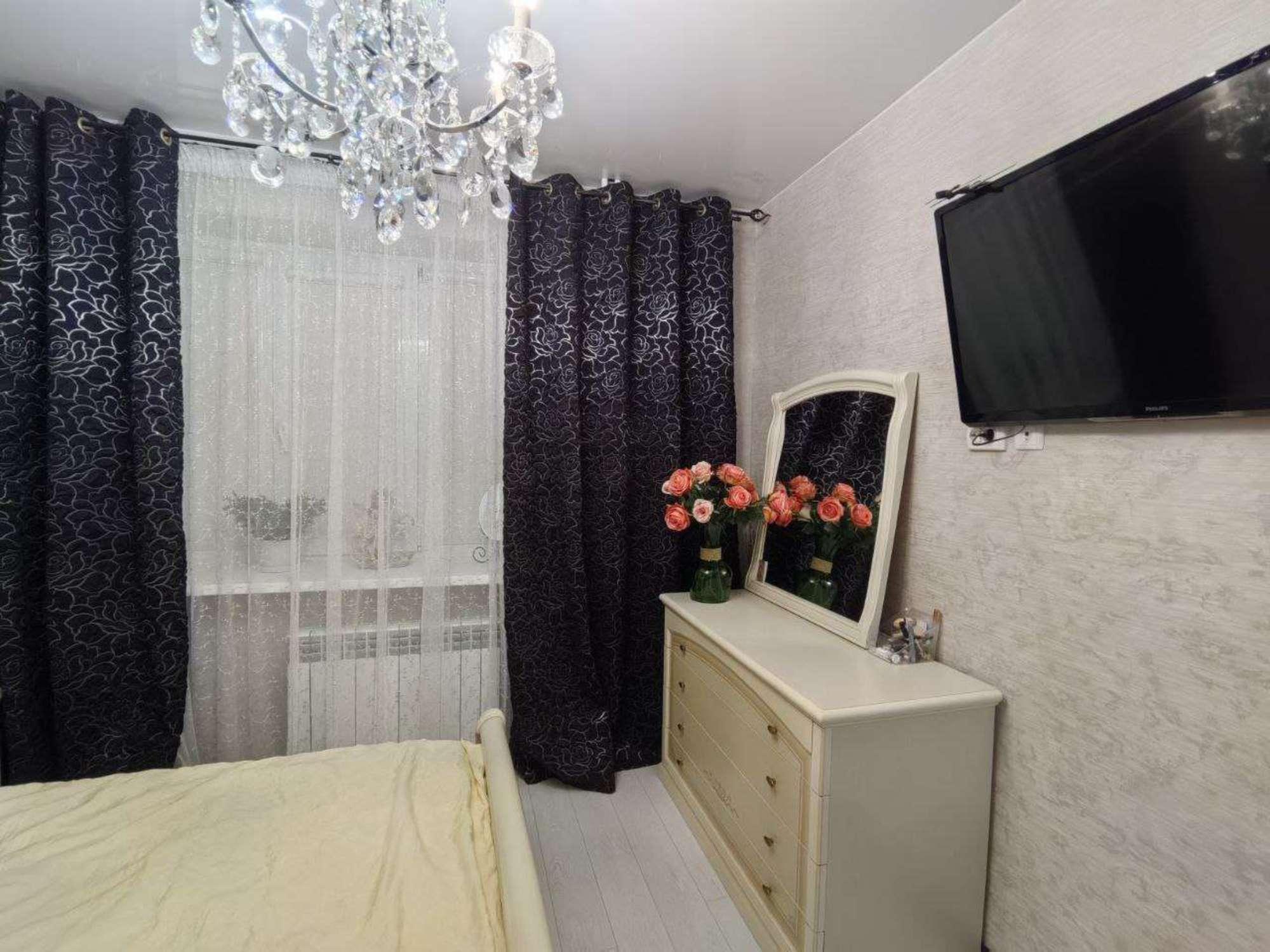 Купить квартиру за 13 300 000 рублей на Карбышева улица, 67