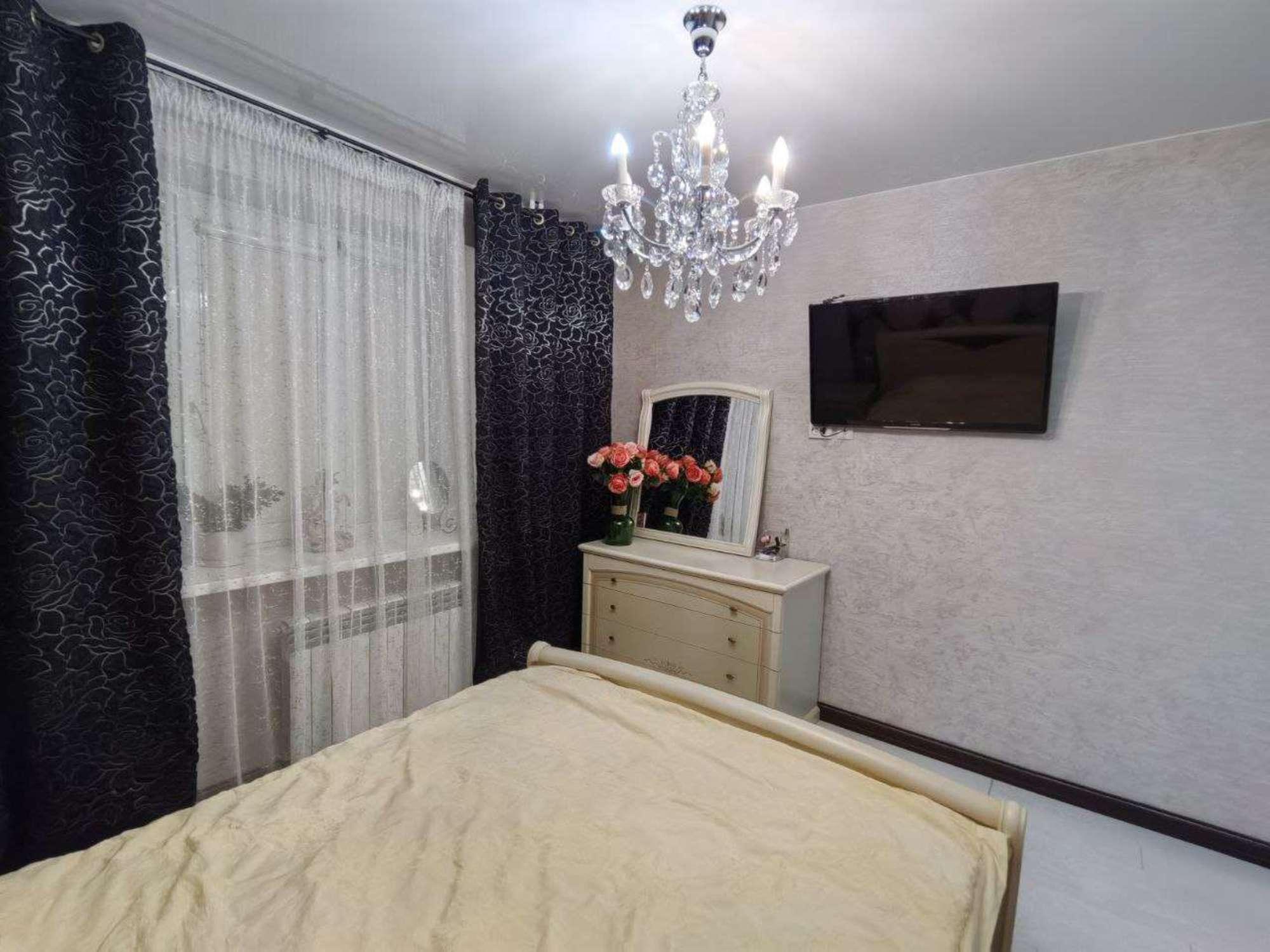 Купить квартиру за 13 300 000 рублей на Карбышева улица, 67