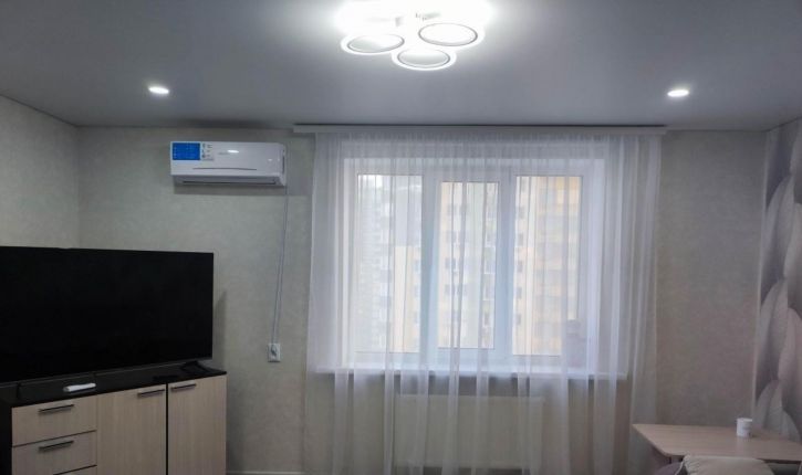 2-комн квартира Революционная улица, 101д