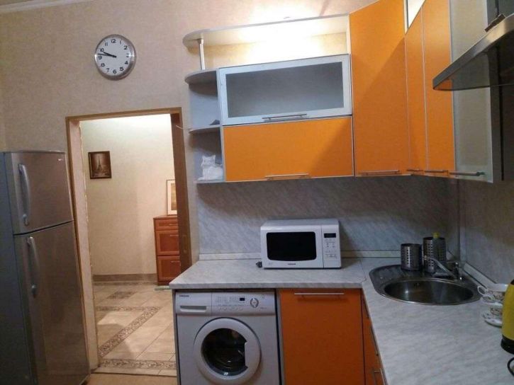 2-комн квартира Гаражная улица, 22
