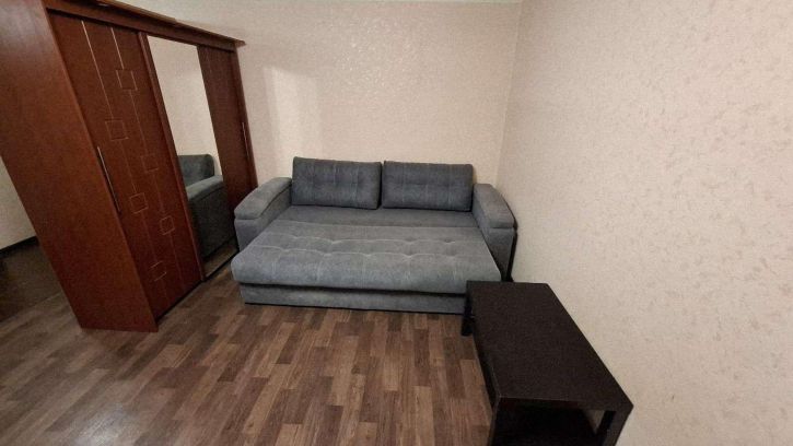 2-комн квартира Кирова проспект, 365
