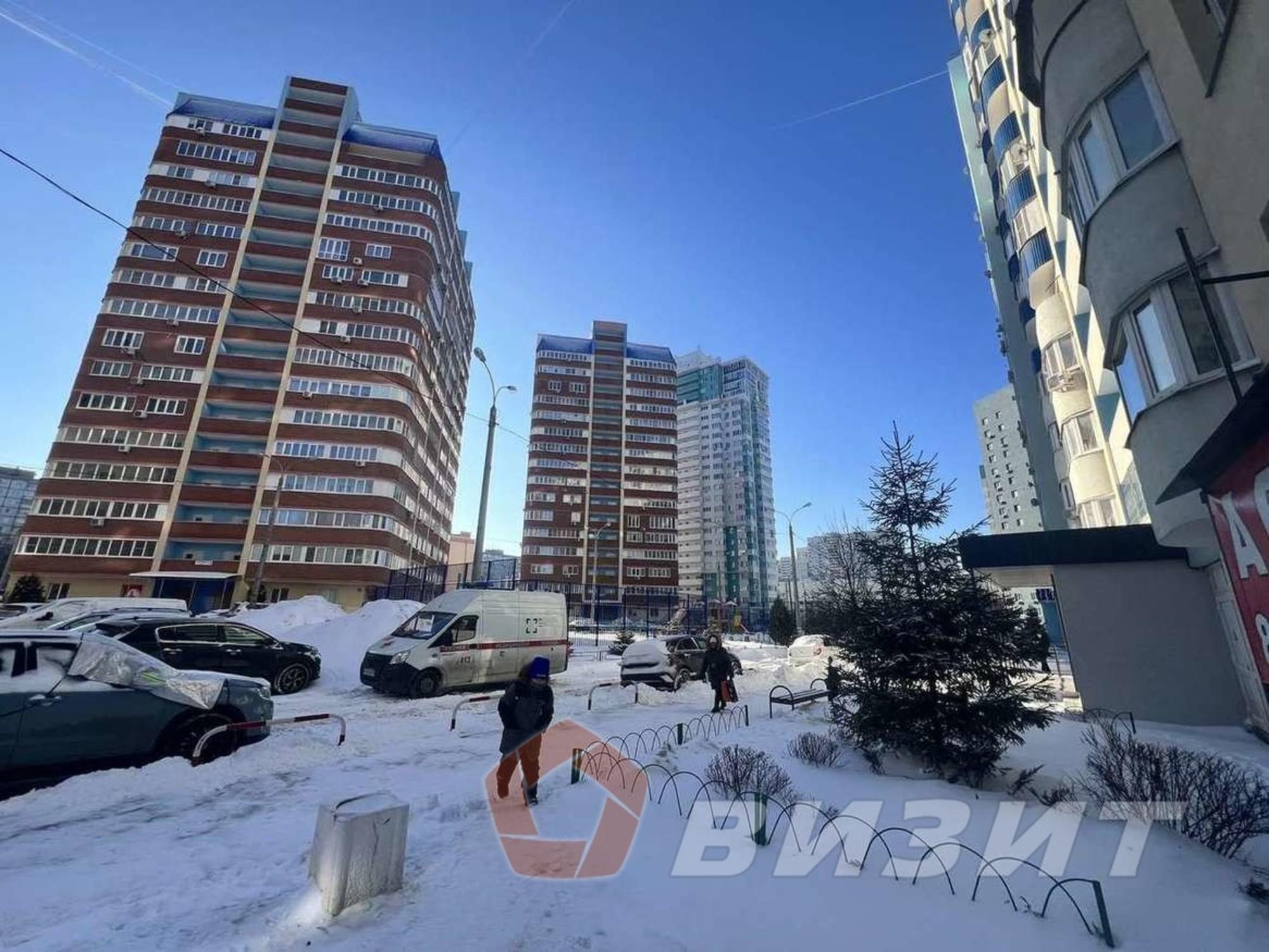 Купить торговое помещение за 9 900 000 рублей на Молодежная улица, 8а