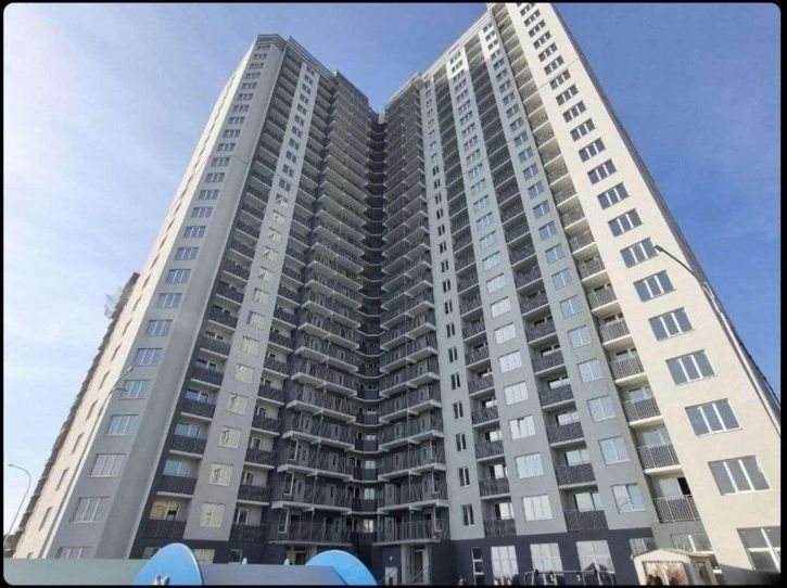 3-комн квартира Советской Армии улица, 91