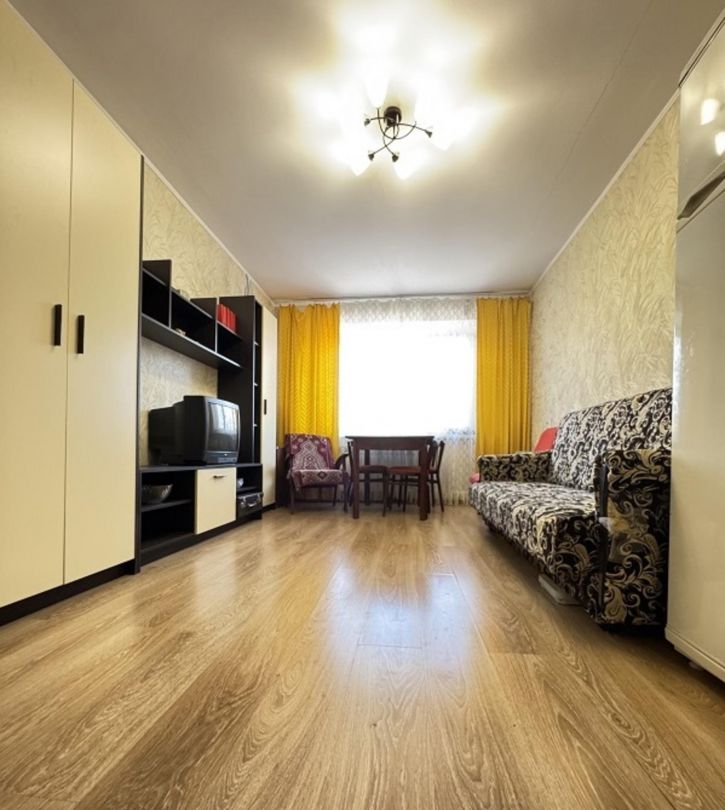 1-комн квартира Литвинова улица, 324