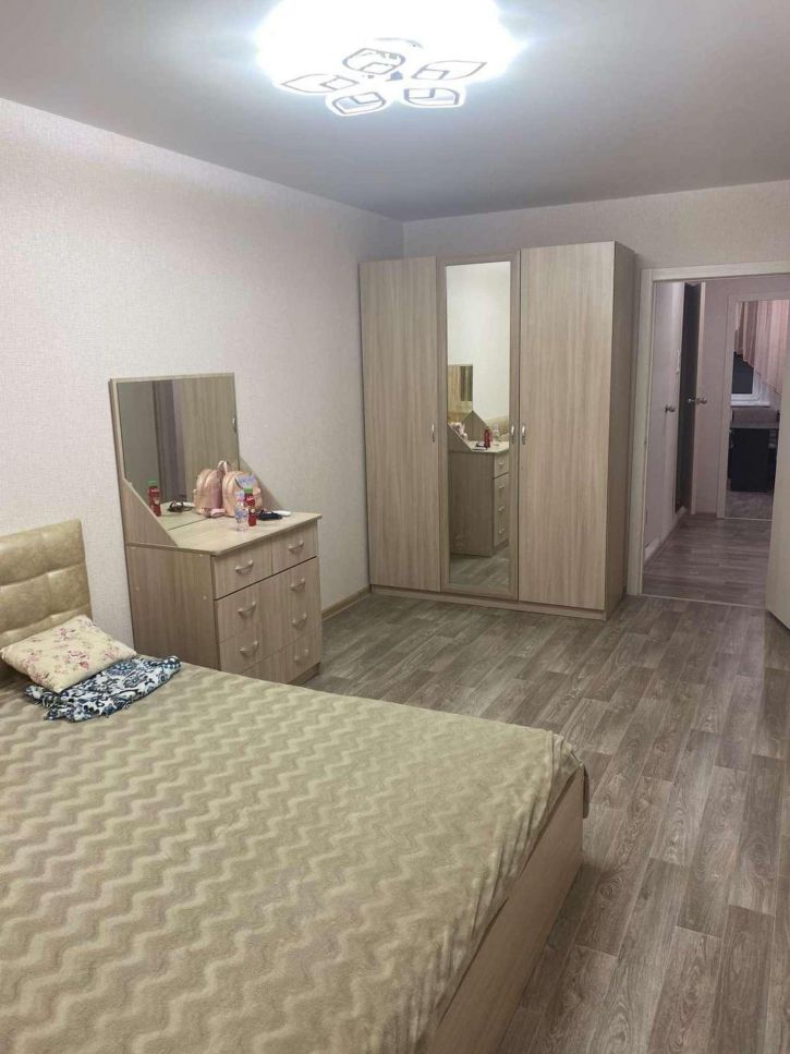 2-комн квартира Металлистов улица, 47