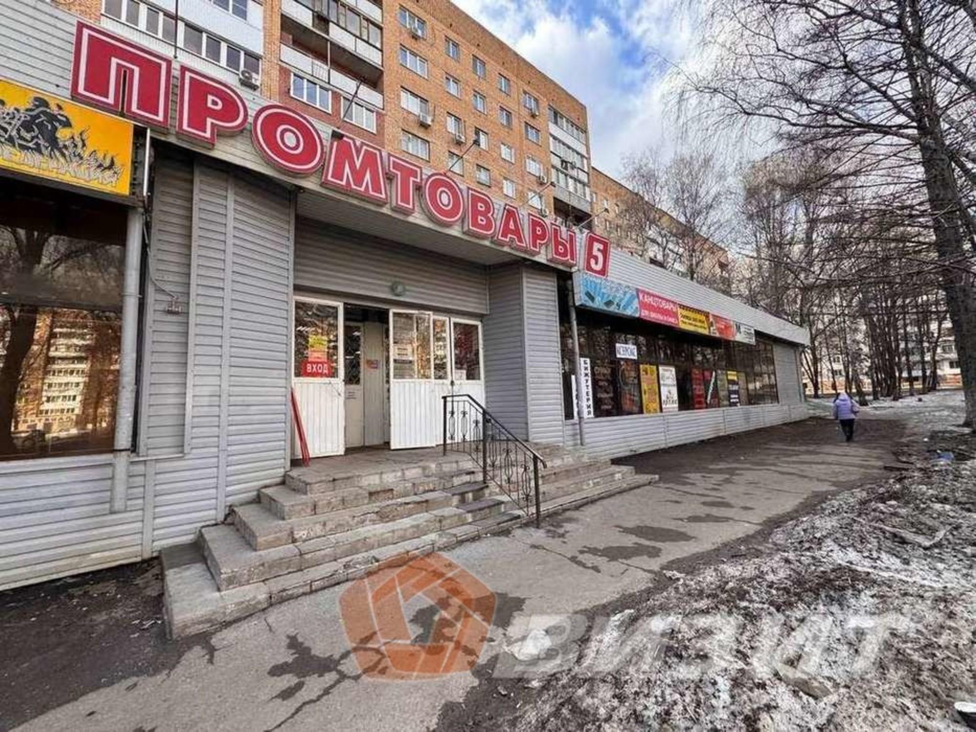 Сдать торговое помещение за 104 000 рублей на Кирова проспект, 210