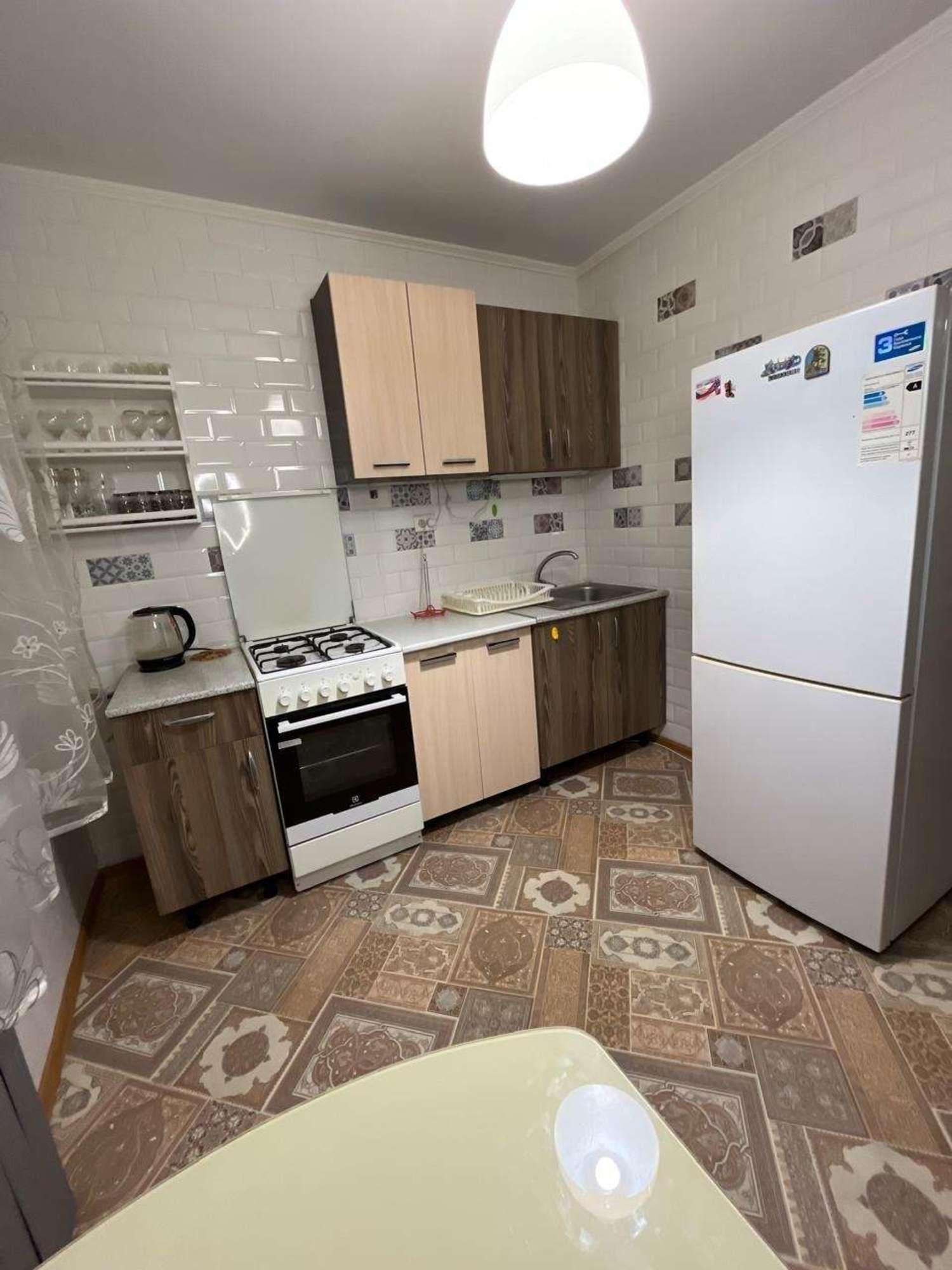 Сдать квартиру за 23 000 рублей на Гая улица, 37