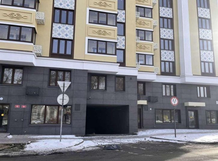 3-комн квартира в новом доме Максима Горького улица, 27/2