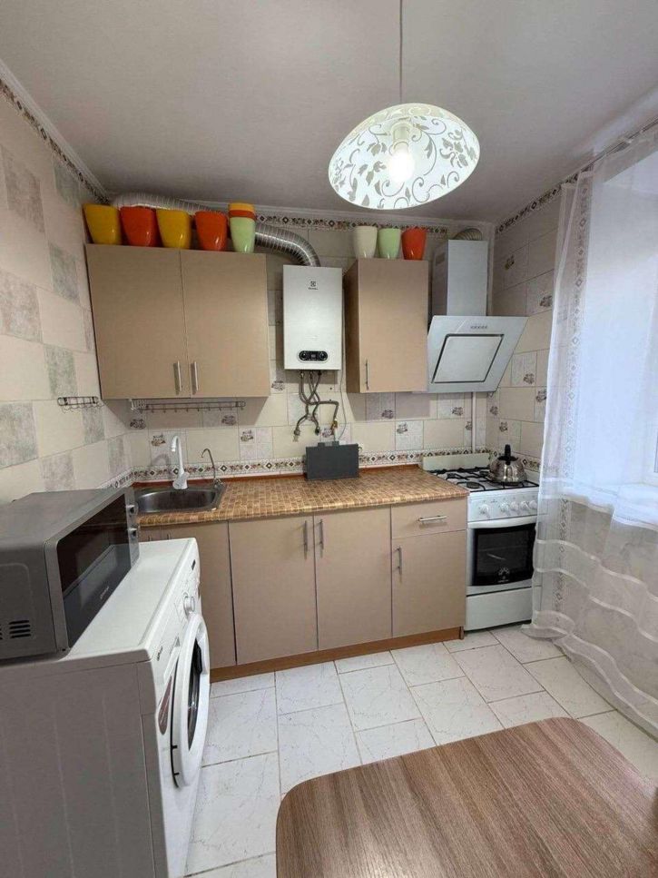 1-комн квартира Днепровская улица, 3
